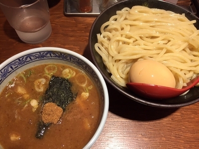 「つけ麺（中盛・あつもり）」@つけ麺専門店 三田製麺所 渋谷道玄坂店の写真