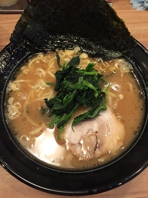 「豚骨醤油ラーメン(650円)」@らーめん YuToRiの写真
