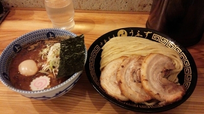 「特製つけ麺（並）　海苔　（１０８０円＋７０円）」@中華蕎麦うゑずの写真