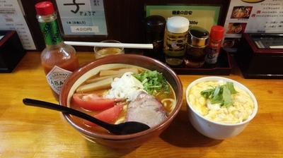 「マニナラらぁめん+オムチーズ(ごはん)」@らぁめん 葉月の写真