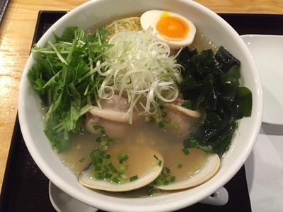 「あら炊きはまぐりらぁめん【1290円】」@麺屋海神 立川店の写真