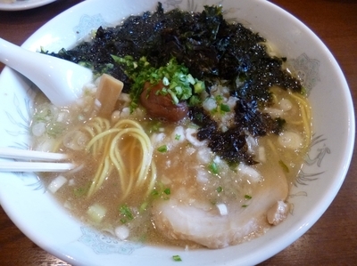 「二色ラーメン（730円）」@麺屋 いろはの写真
