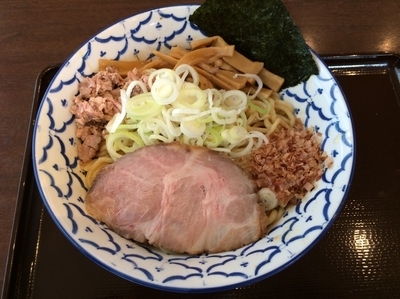 「油そば」@兎に角 another leafの写真