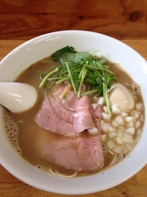 「特濃鯵煮干しそば」@中華そば よしかわの写真