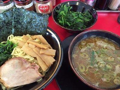 「つけ麺 750円 ＋ 生ほうれん草 200円」@家系ラーメン 熊田家の写真