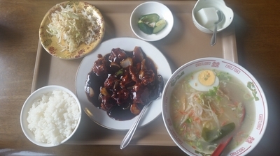 「塩ラーメン＆黒酢酢豚ランチセット」@中国料理 金源 神立店の写真