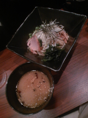 「虎つけ麺800円+巻き立て肉汁餃子(クーポン)通常300円」@豚骨醤油らーめん 渋虎の写真