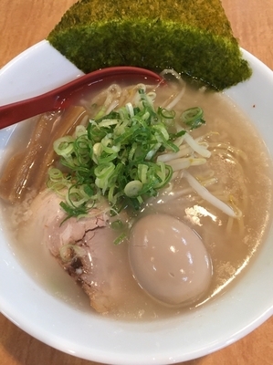 「味玉らーめん 780円」@らーめん ながた 海老名店の写真