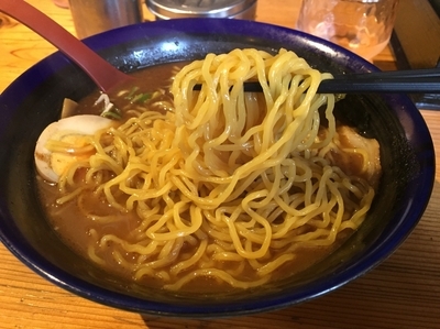 「醤油ラーメン（魚介）大盛」@麺房 長谷川の写真