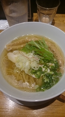 「煮干しらぁめん  塩  800円」@麺や 流れ星の写真