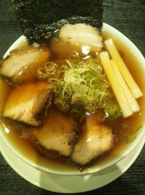 「ピリ辛チャーシューそば」@中華そば 新谷の写真