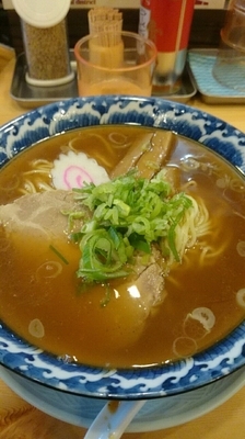 「元祖魚介の中華そば」@三代目 藤村商店の写真