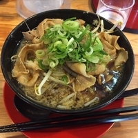 ド根性の醤油 肉盛り