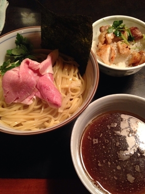 「【気まぐれ】煮干しつけそば」@中華そば 四つ葉の写真