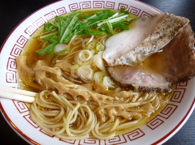 「中華そばしょうゆ（700円）」@麺屋 京介の写真