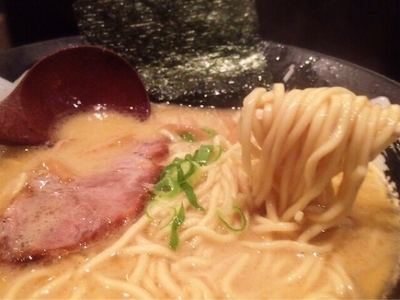 「渋虎ラーメン(500円)」@豚骨醤油らーめん 渋虎の写真