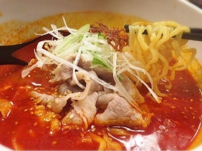 「紅麺(780円)」@牛骨屋 バカボーンの写真