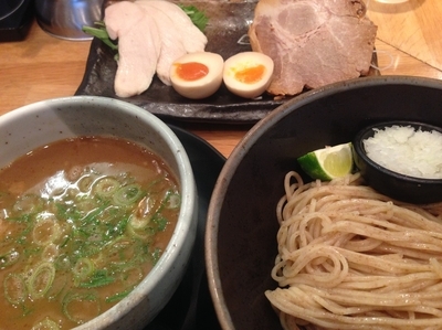 「つけ麺＋全部のせ：850円＋250円」@麺匠たか松 本店の写真