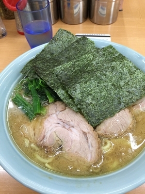 「チャーシュー麺中盛」@横浜家系ラーメン 二代目 梅家の写真