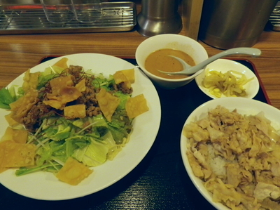 「冷やしタンタン麺・半肉丼セット」@和香佐の写真