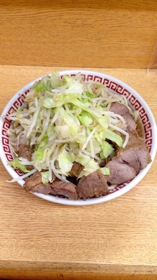 「小豚」@ラーメン二郎 環七新新代田店の写真