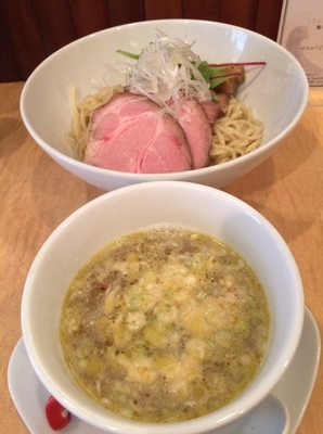 「焼豚塩つけそば  1200円」@Japanese Soba Noodles 蔦の写真