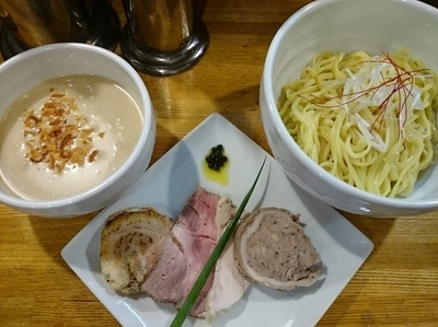 「【コラボ限定】ビシソワーズと鶏白湯のつけ麺 ￥1000」@麺庵 小島流の写真