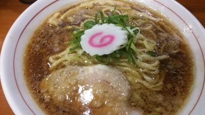 「中華そば」@横浜中華そば 維新商店の写真