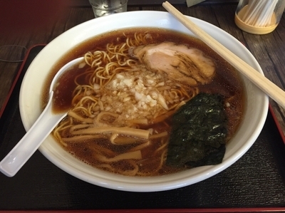「らぁめん+特盛　700円」@醤油らぁめん専門店 香味屋の写真