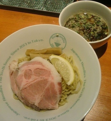 「【限定】はまぐりとポルチーニ茸の塩つけそば」@麺屋 六感堂 Rock'anDoの写真