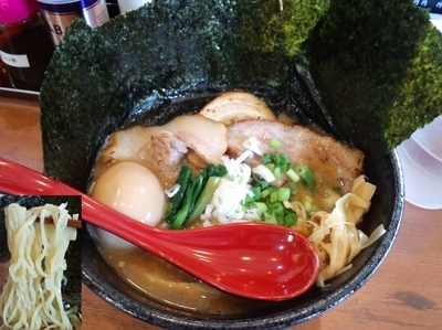 「特製醤油ラーメン大盛1050円」@麺処 心志の写真