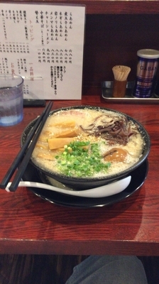 「メンマラーメン(バリカタ)＋燻製卵、替え玉１(バリカタ)」@豚骨らあめん ちづる亭の写真