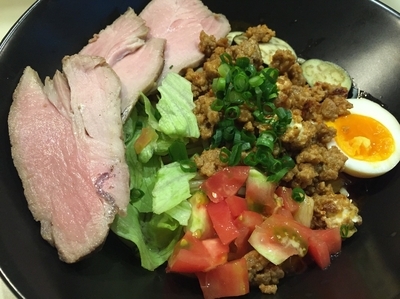 「☆湘南野菜のミートチーズまぜそば☆」@麺や 海老庵の写真