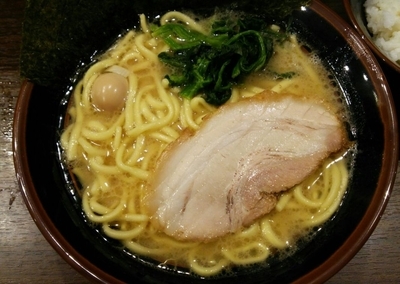 「ラーメン並＋小ライス　680＋100円」@金町商店の写真