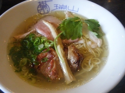 「５周年限定・青森シャモロック塩９００円」@中華蕎麦 瑞山（ZUIZAN）の写真