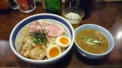 「特製つけめん+瓶ビール」@麺や 庄のの写真