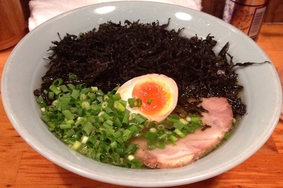 「岩のり塩らーめん(800円)」@らーめん 豊潤の写真