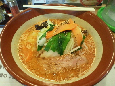 「すり鉢味噌ラーメン（並） 830円」@優勝軒 福島中央店の写真