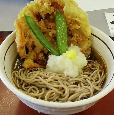 「冷やしおろし天ぷらそば」@山田うどん 水上公園店の写真