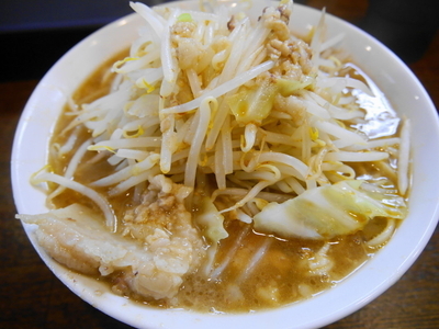 「普通盛 (240g) 辛め＋脂」@麺屋 鳳の写真