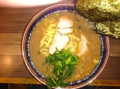 「ラーメン￥720 小ライス￥100」@神田ラーメン わいず 神田本店の写真
