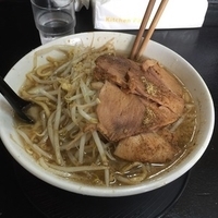 ラーメン並（ニンニク少な目他ちょい増し）