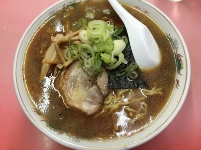 「醤油スペシャル+大盛り【770円】」@北海道ラーメン 特一番 分倍河原駅前店の写真