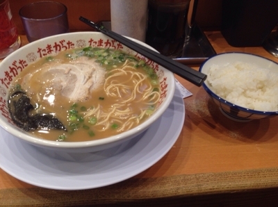 「ラーメン、ライス、替え玉」@九州大分らぁめん たまがった 西口店の写真