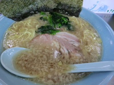 「ラーメン　麺固め 脂多め「300円金曜日のみ（祝日以外）」」@ラーメンショップ 野田店の写真
