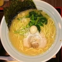 醤油ラーメン￥700 小ライス(今週のサービス)
