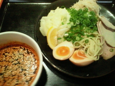 「広島つけめん（3辛） 980円」@本場広島お好み焼き かっちゃんの写真