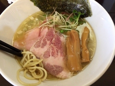 「鯛だし塩らーめん（850円）」@ラーメン スイケン suikenの写真