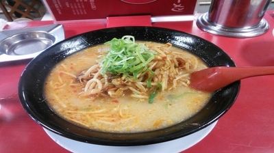 「辛モヤシラーメン」@赤玉ラーメン 枚方本店の写真