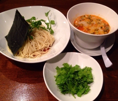 「担担つけ麺　880円　パクチー100円」@創作麺工房 鳴龍の写真